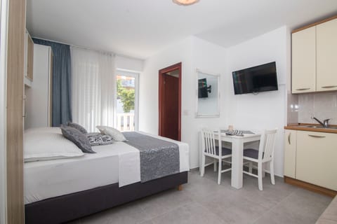Apartments and Rooms Kapulica - Unit 180064-16