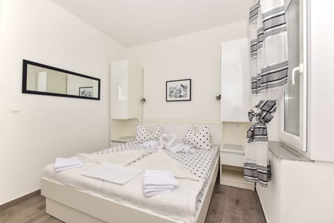 Apartments Bernarda - Unit 180090-16