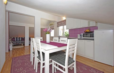 Apartments Pavlinović - Unit 180103-16