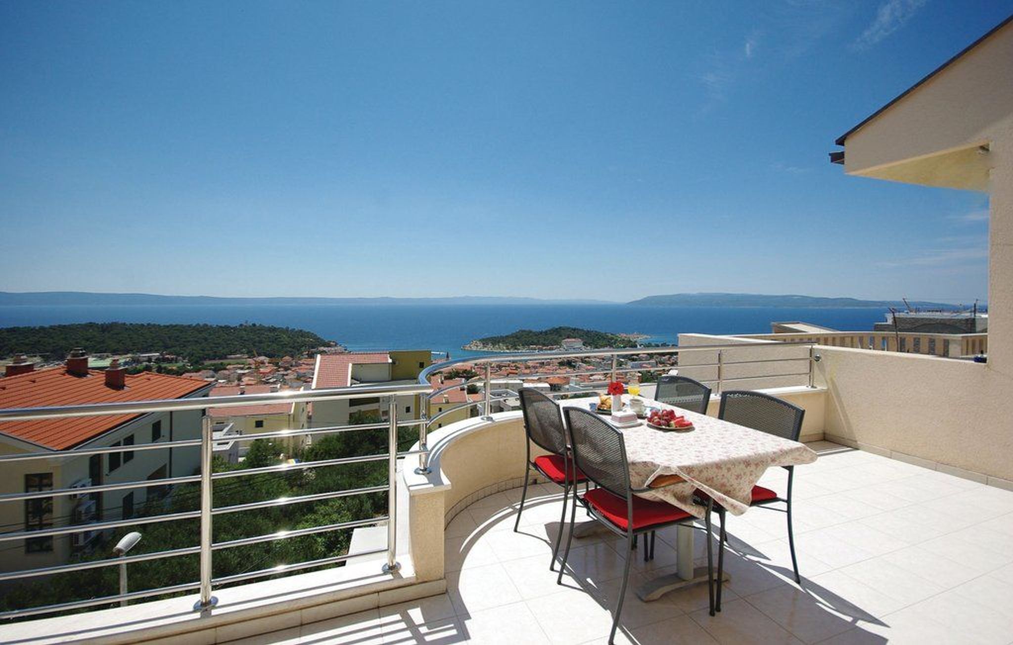 Apartments Pavlinović - A2 - Makarska Apartments Pavlinović - A2 - Makarska