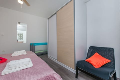 Apartment Adrian - Unit 180121-16