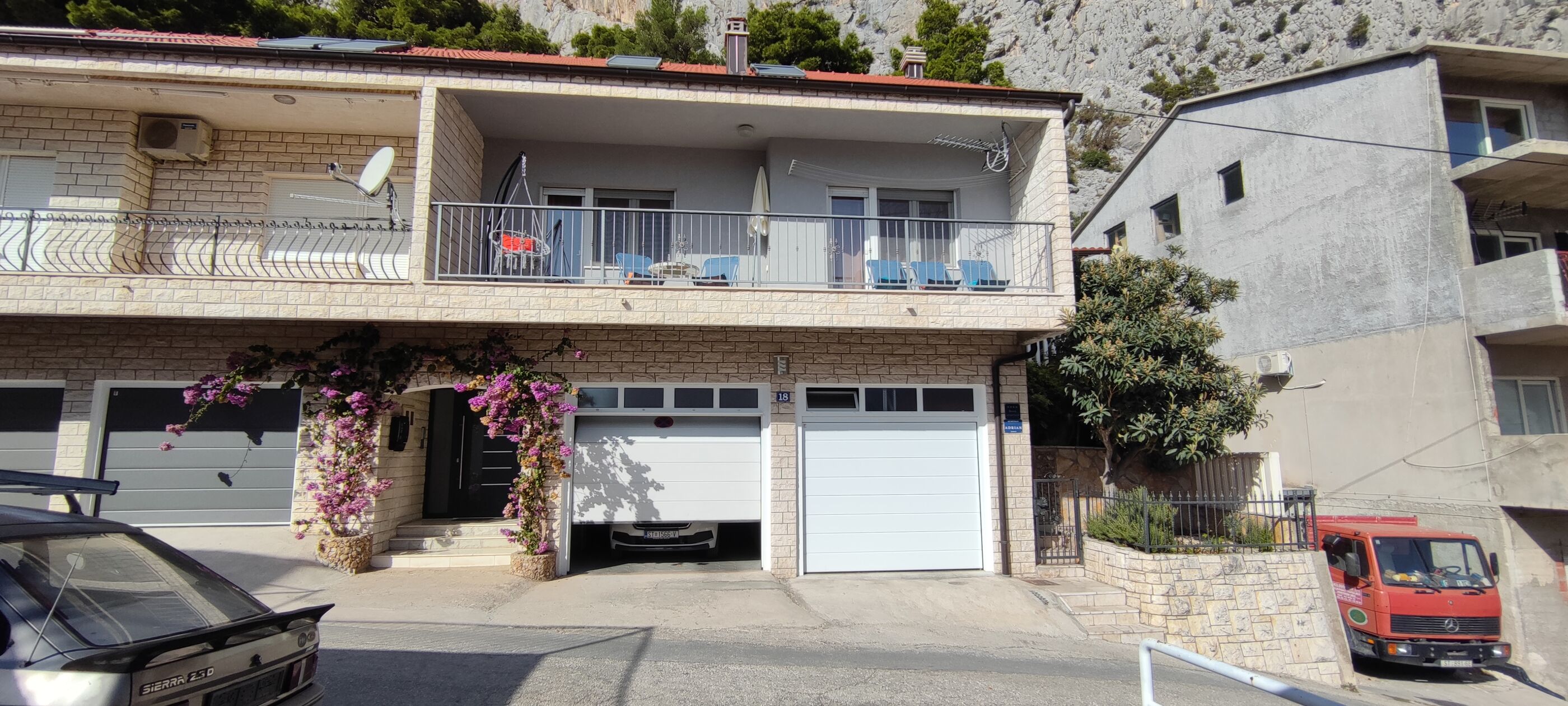 Apartment Adrian - A1 - Omiš Apartment Adrian - A1 - Omiš