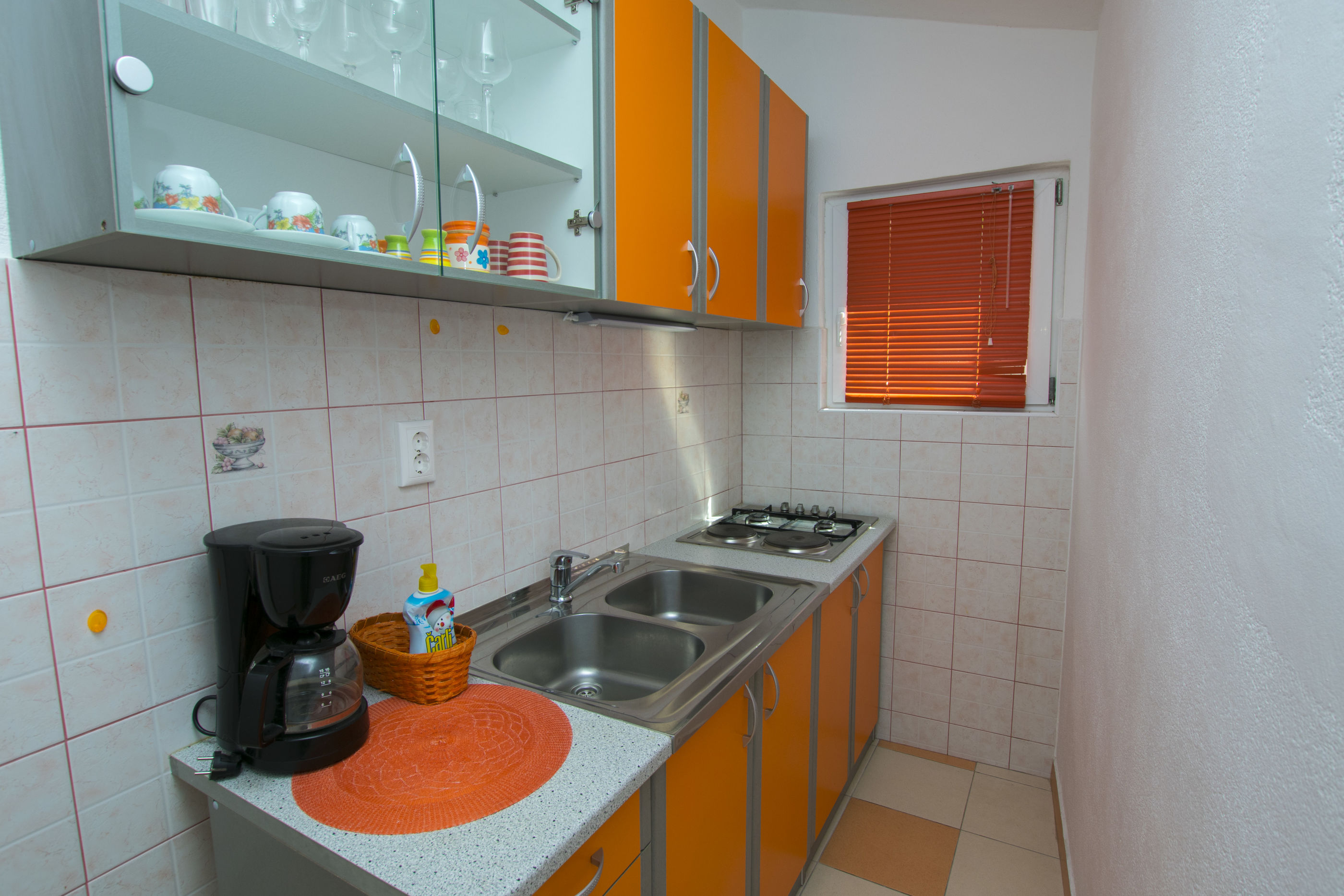 Apartments Neno - A1 - Primošten Apartments Neno - A1 - Primošten