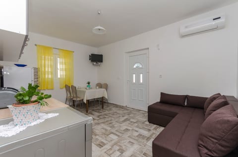 Apartments Mila II - Unit 180184-16