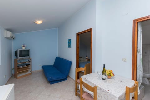 Apartments Božo - Unit 180224-16