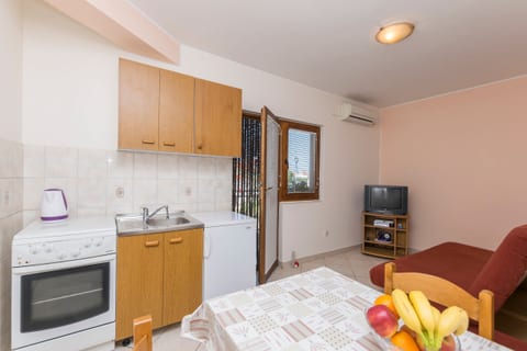 Apartments Božo - Unit 180225-16
