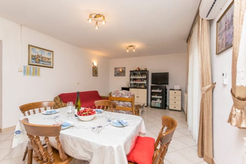 Apartments Božo - Unit 180227-16
