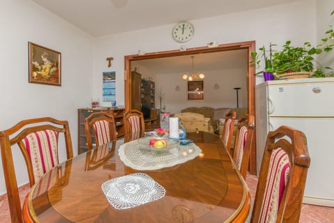 Apartment Anica - Unit 180228-16