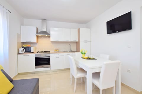 Apartment Maja - Unit 180240-16