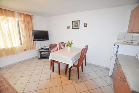 Apartment Gabi - Unit 180315-16