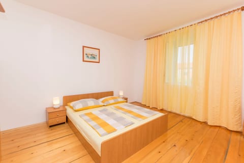 Apartment Gabi - Unit 180315-16