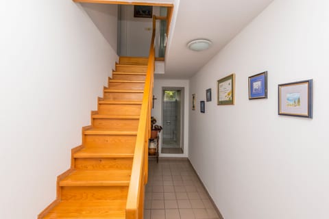 Apartment Gabi - Unit 180315-16