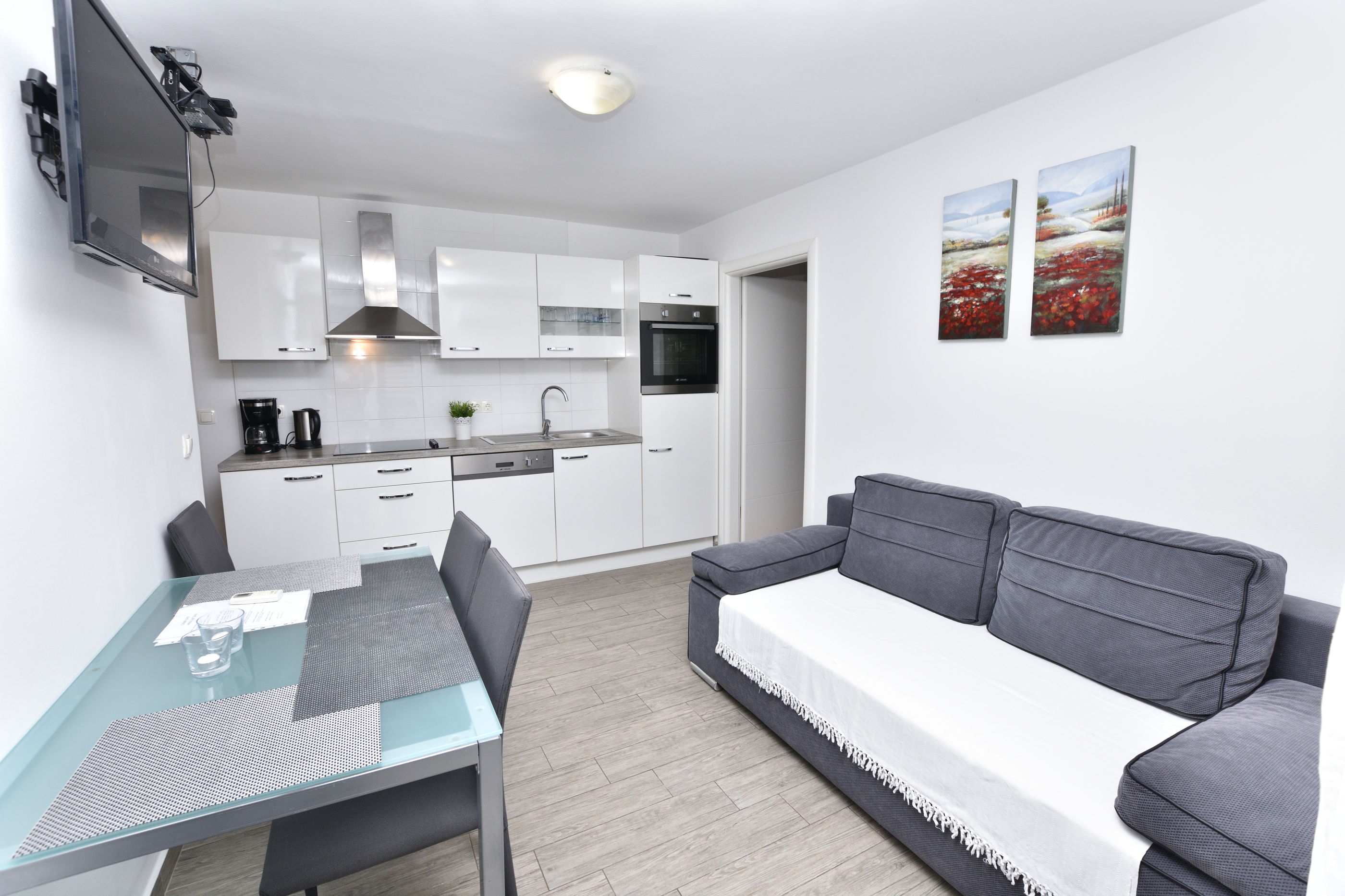 Apartment Ivan - A1 - Primošten Apartment Ivan - A1 - Primošten