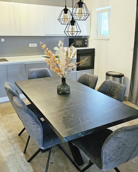 Apartment Svabo - Unit 180371-16