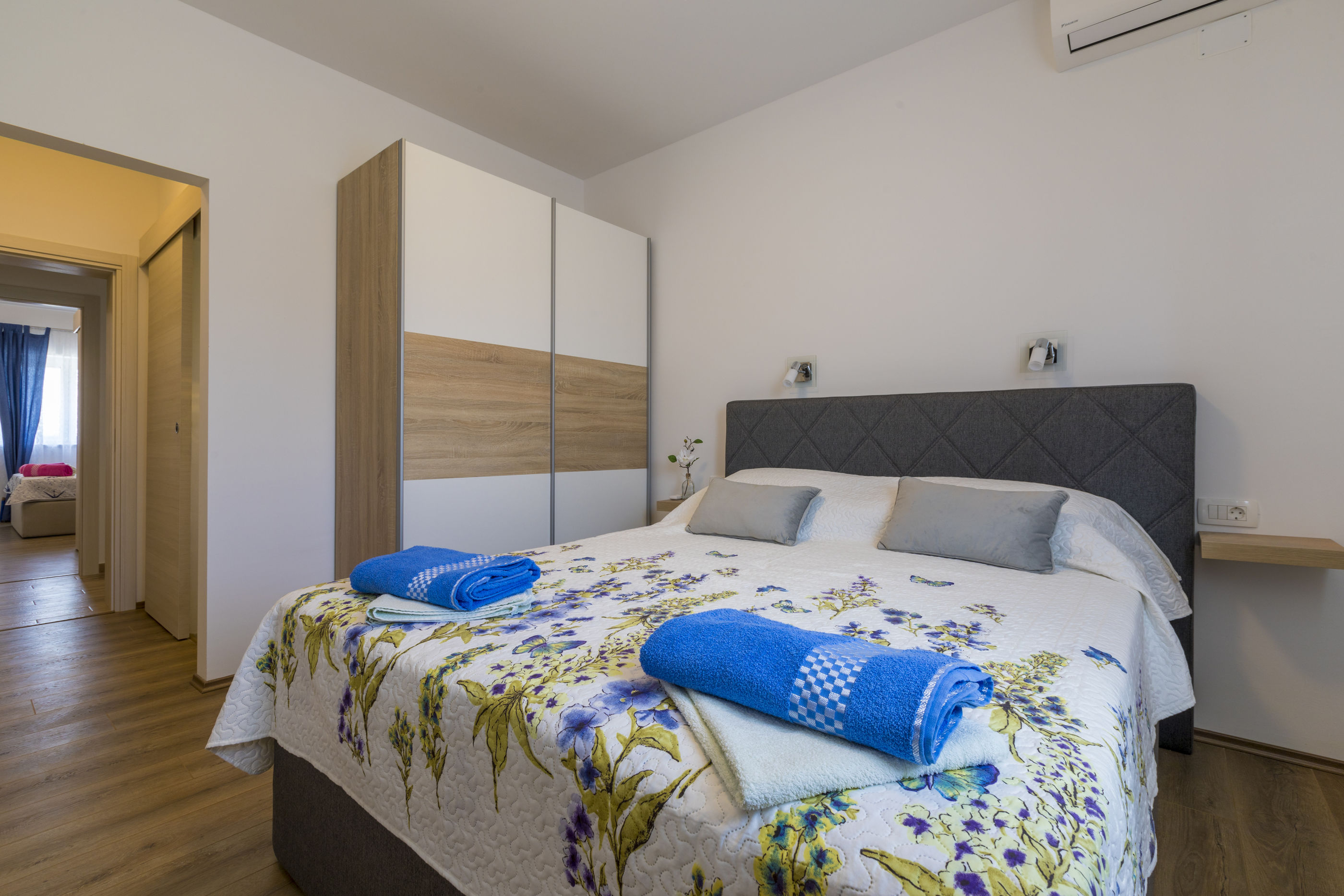 Rooms Nevenka 2 - S1 - Novi Vinodolski Rooms Nevenka 2 - S1 - Novi Vinodolski