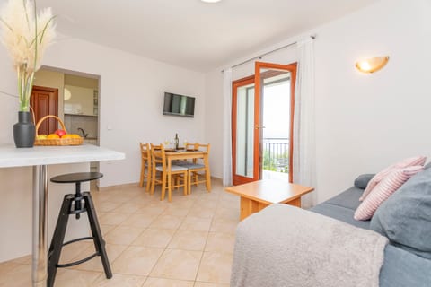 Apartments Ljiljana - Unit 180417-16