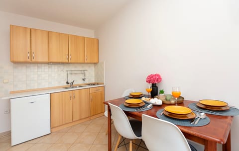 Apartments Ljiljana - Unit 180416-16