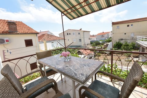 Apartment Varos 1 - Unit 203840-16
