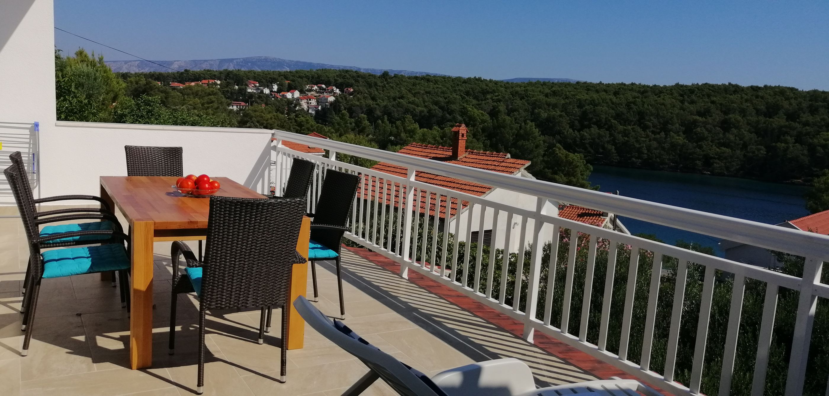 Apartment Penthouse by the sea - A2 - Vrboska Apartment Penthouse by the sea - A2 - Vrboska