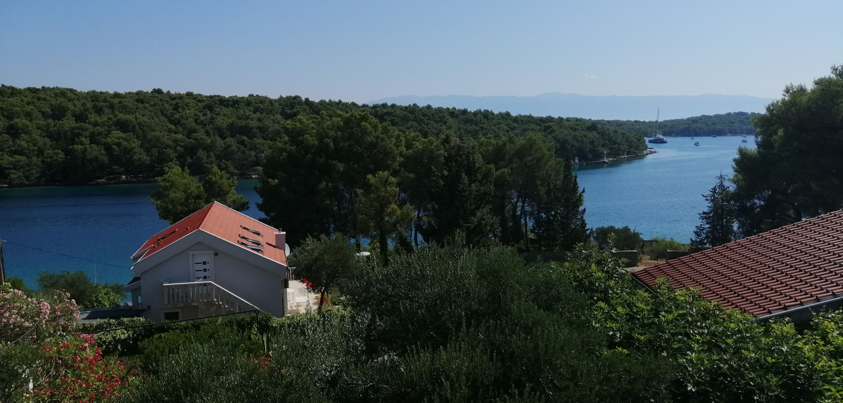 Apartment Penthouse by the sea - A2 - Vrboska Apartment Penthouse by the sea - A2 - Vrboska