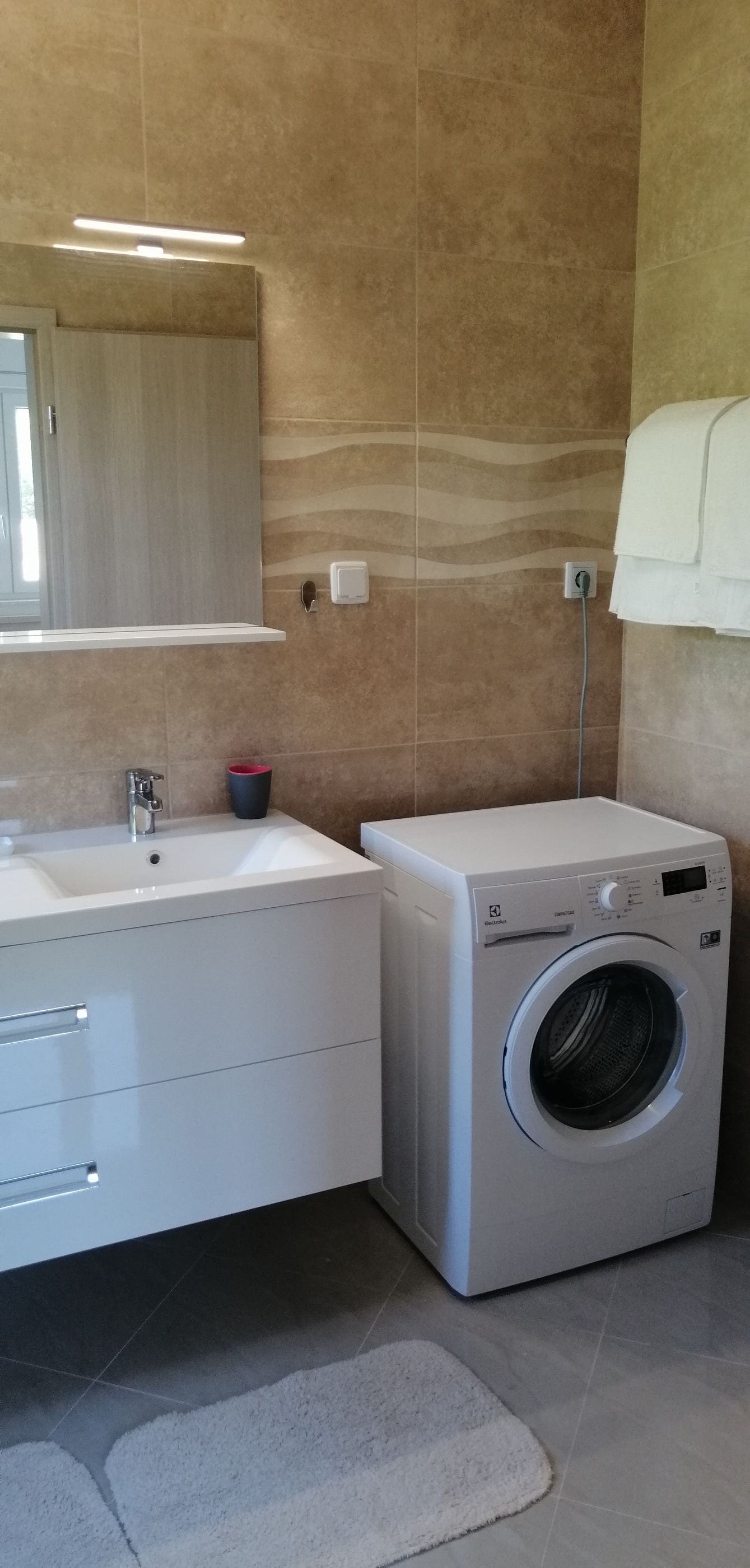 Apartment Penthouse by the sea - A2 - Vrboska Apartment Penthouse by the sea - A2 - Vrboska