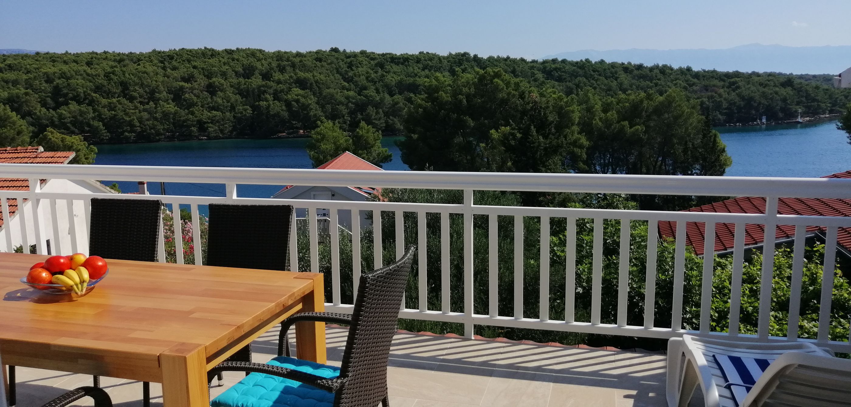 Apartment Penthouse by the sea - A2 - Vrboska Apartment Penthouse by the sea - A2 - Vrboska