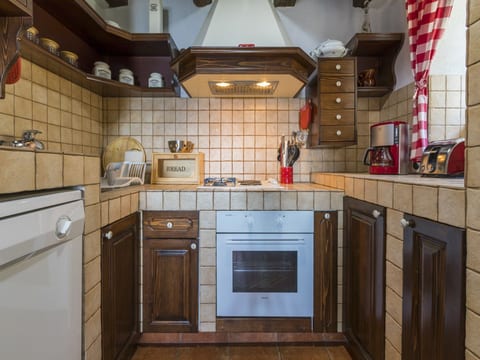 House Lana - Unit 206229-16