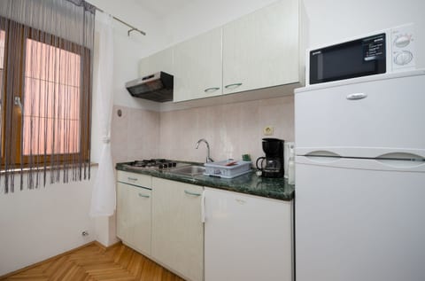 Apartments Mirjana B - Unit 206246-16