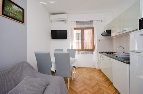 Apartments Mirjana B - Unit 206246-16