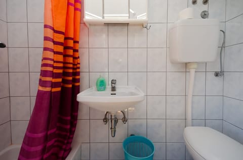 Apartments Elvira - Unit 206250-16