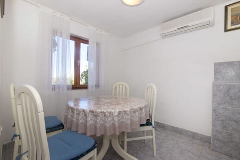 Apartments Jakša - Unit 206319-16