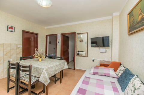 Apartment Barbara - Unit 206372-16