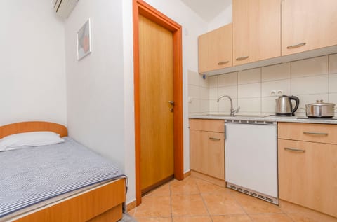 Apartments Rajka - Unit 206408-16