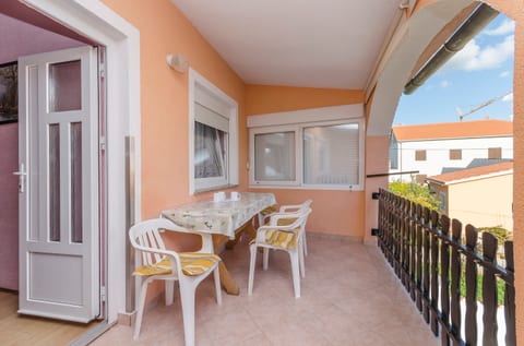 Apartments Melita - Unit 206464-16