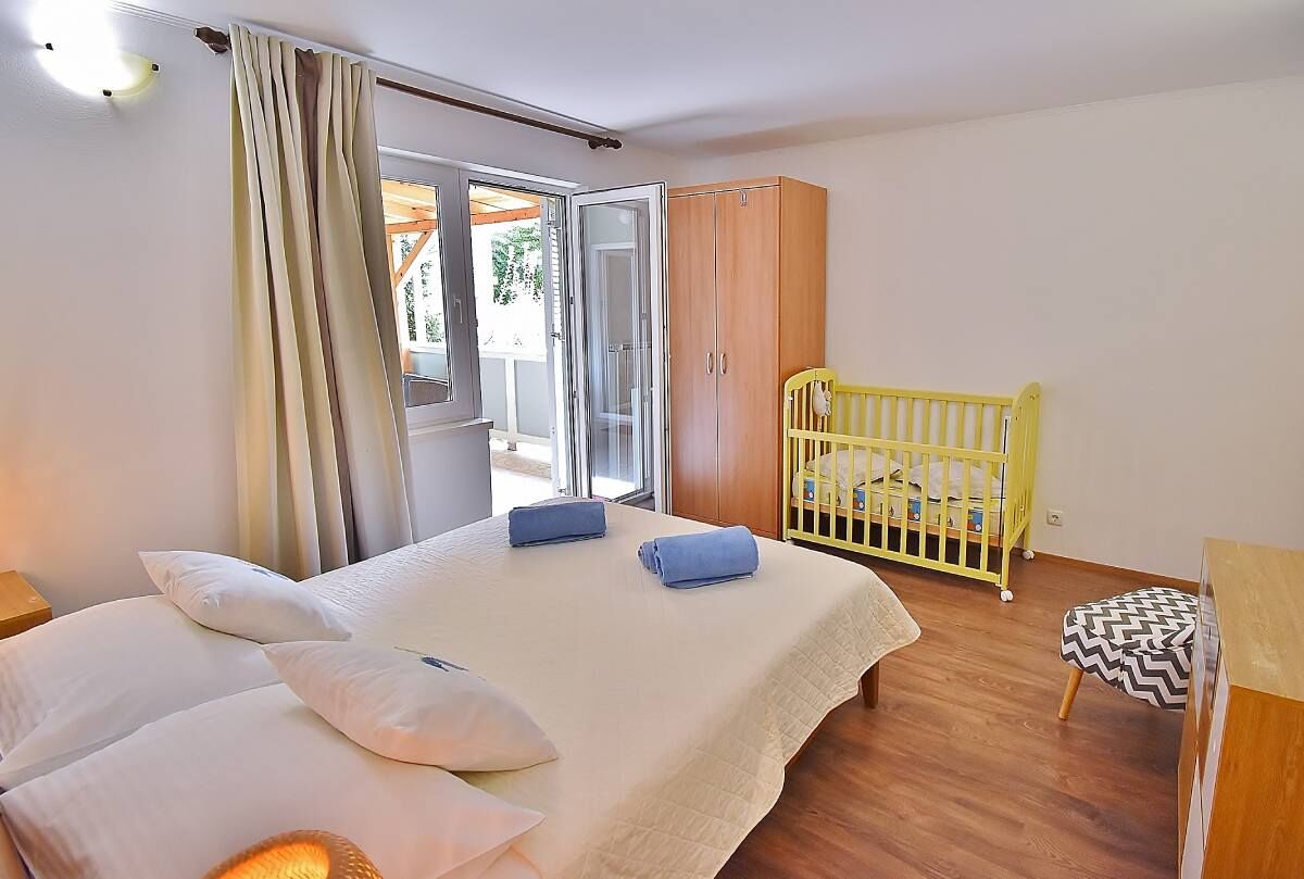 Apartments Ruzica - A2 - Rab
