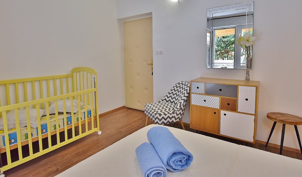 Apartments Ruzica - A2 - Rab