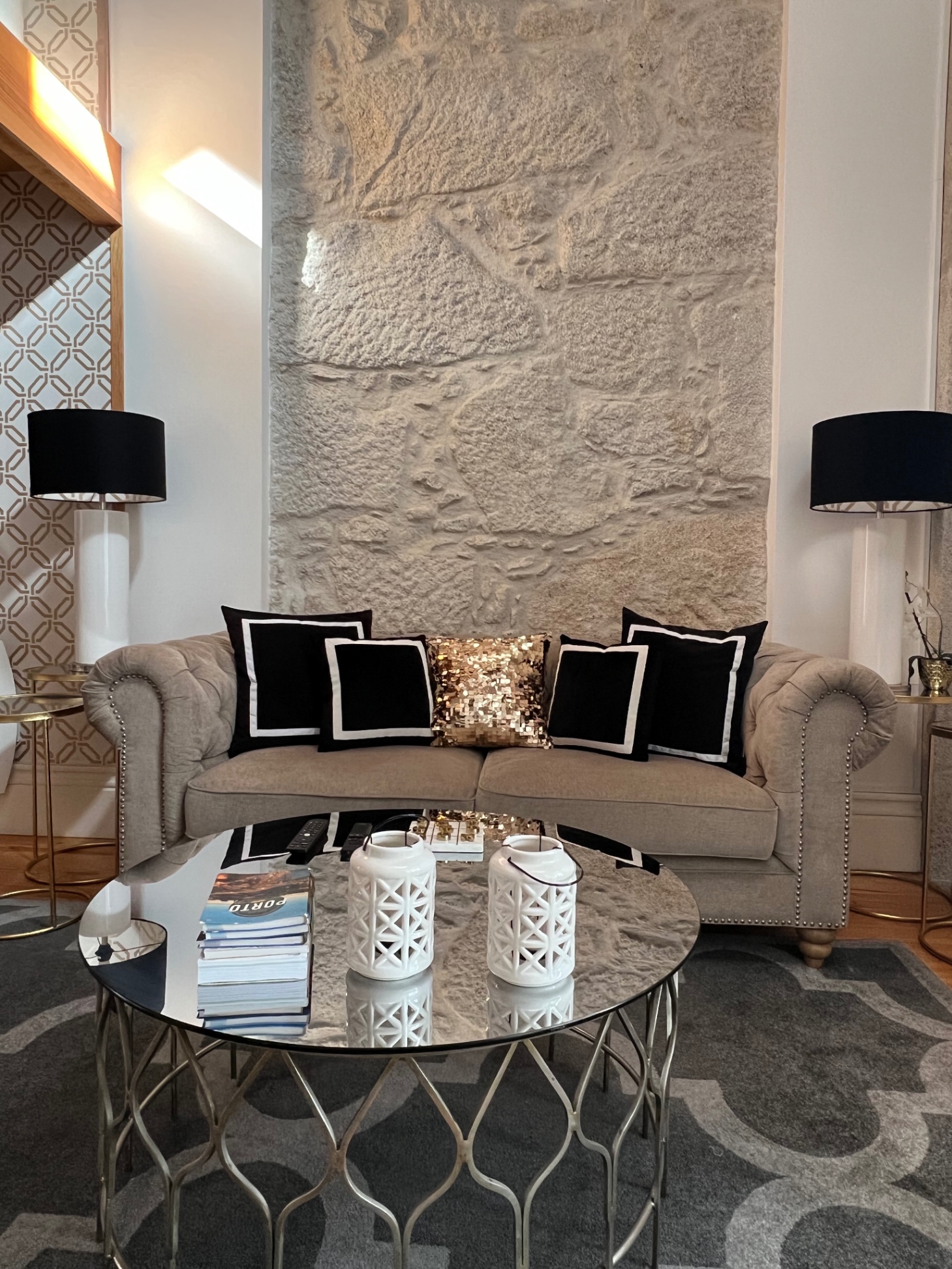 oporto-golden-apartment-your-family-choice/