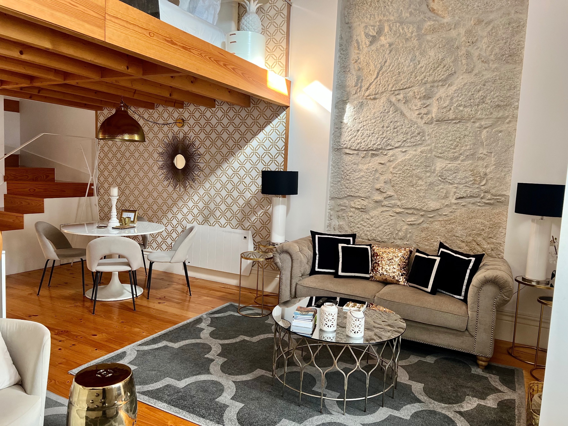 oporto-golden-apartment-your-family-choice/