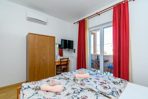 Apartments and Room Ljubica - Unit 206499-16