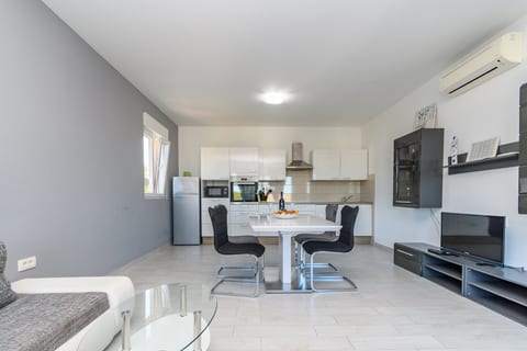 Apartments and Room Ljubica - Unit 206500-16