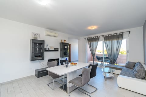 Apartments and Room Ljubica - Unit 206500-16