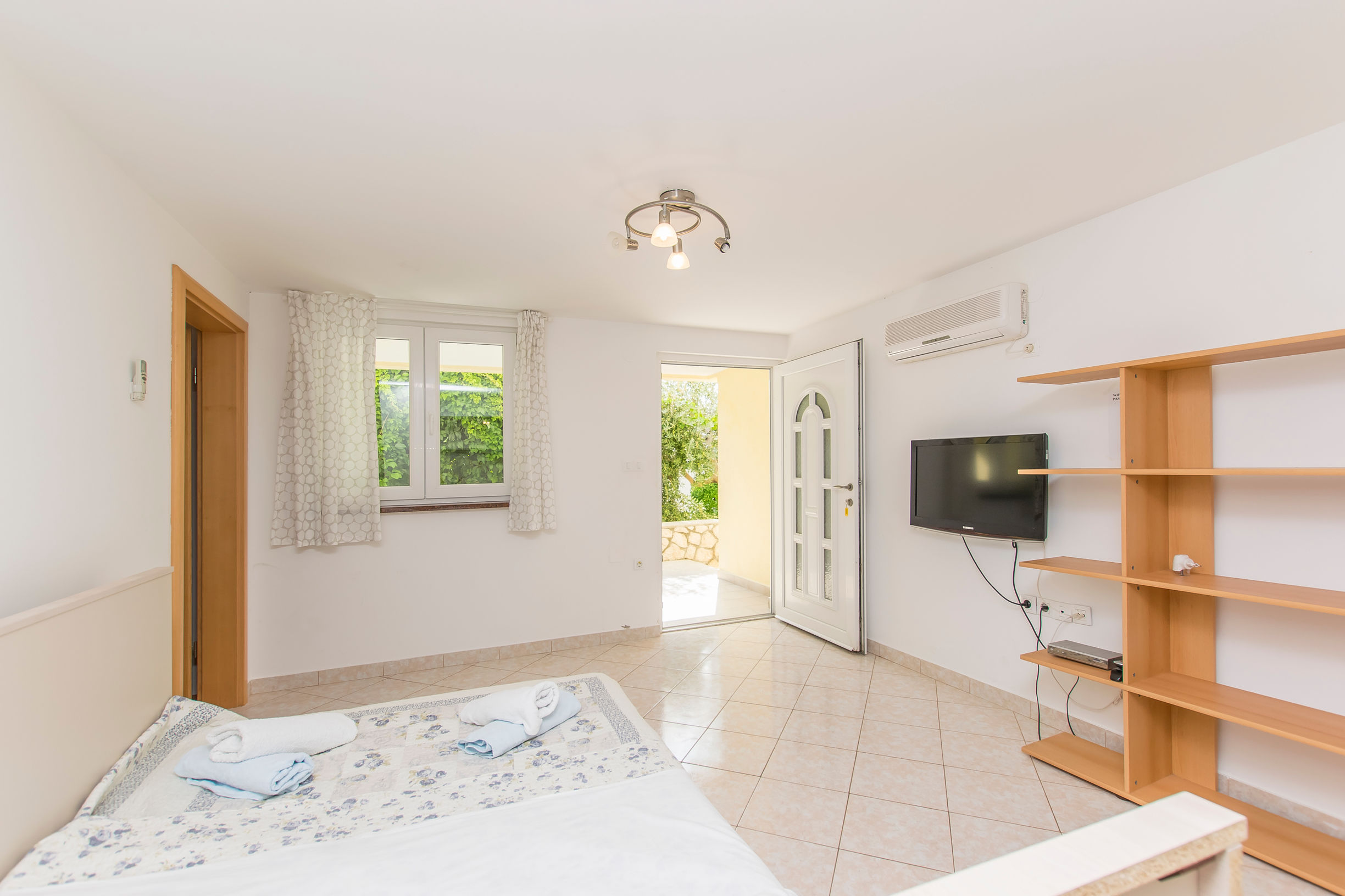 Apartments Only For Family - A1 - Novalja