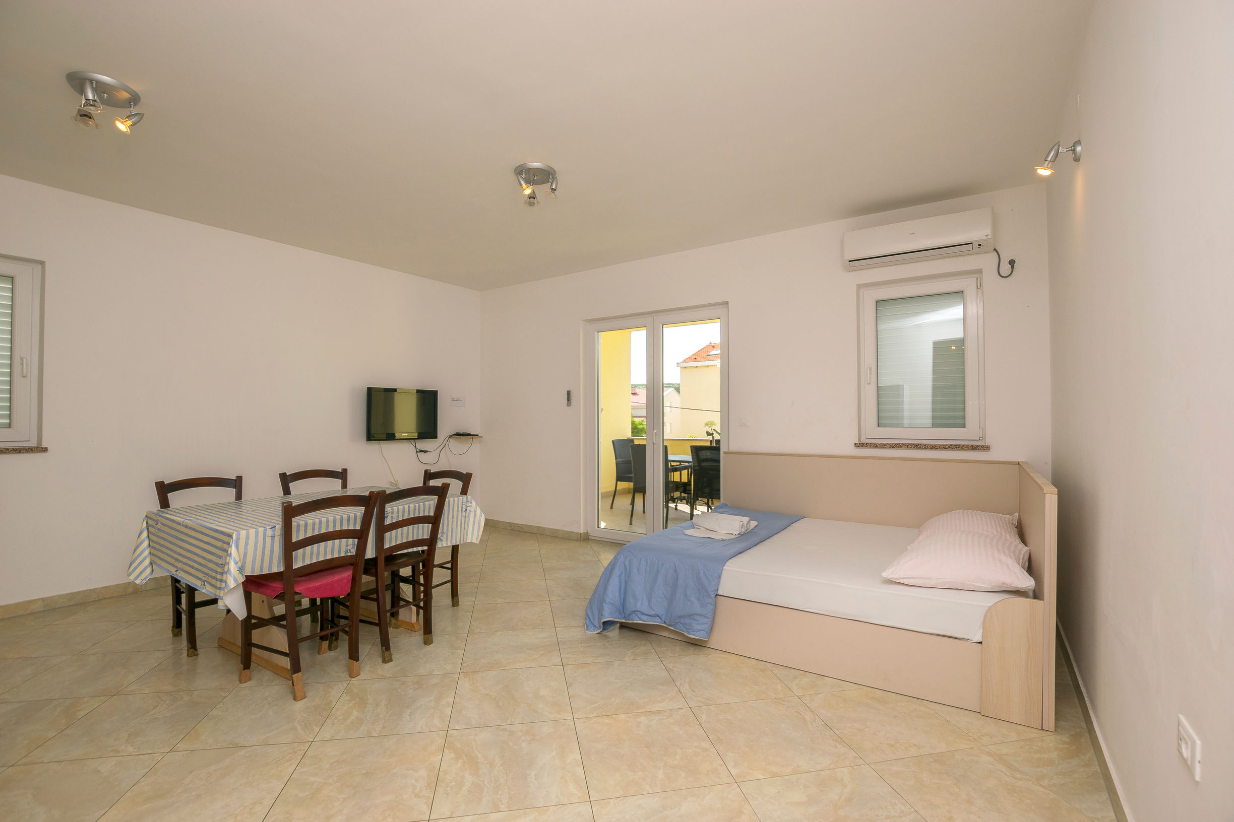 Apartments Only For Family - A2 - Novalja Apartments Only For Family - A2 - Novalja
