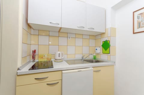 Apartment Robyn on the beach - Unit 206592-16