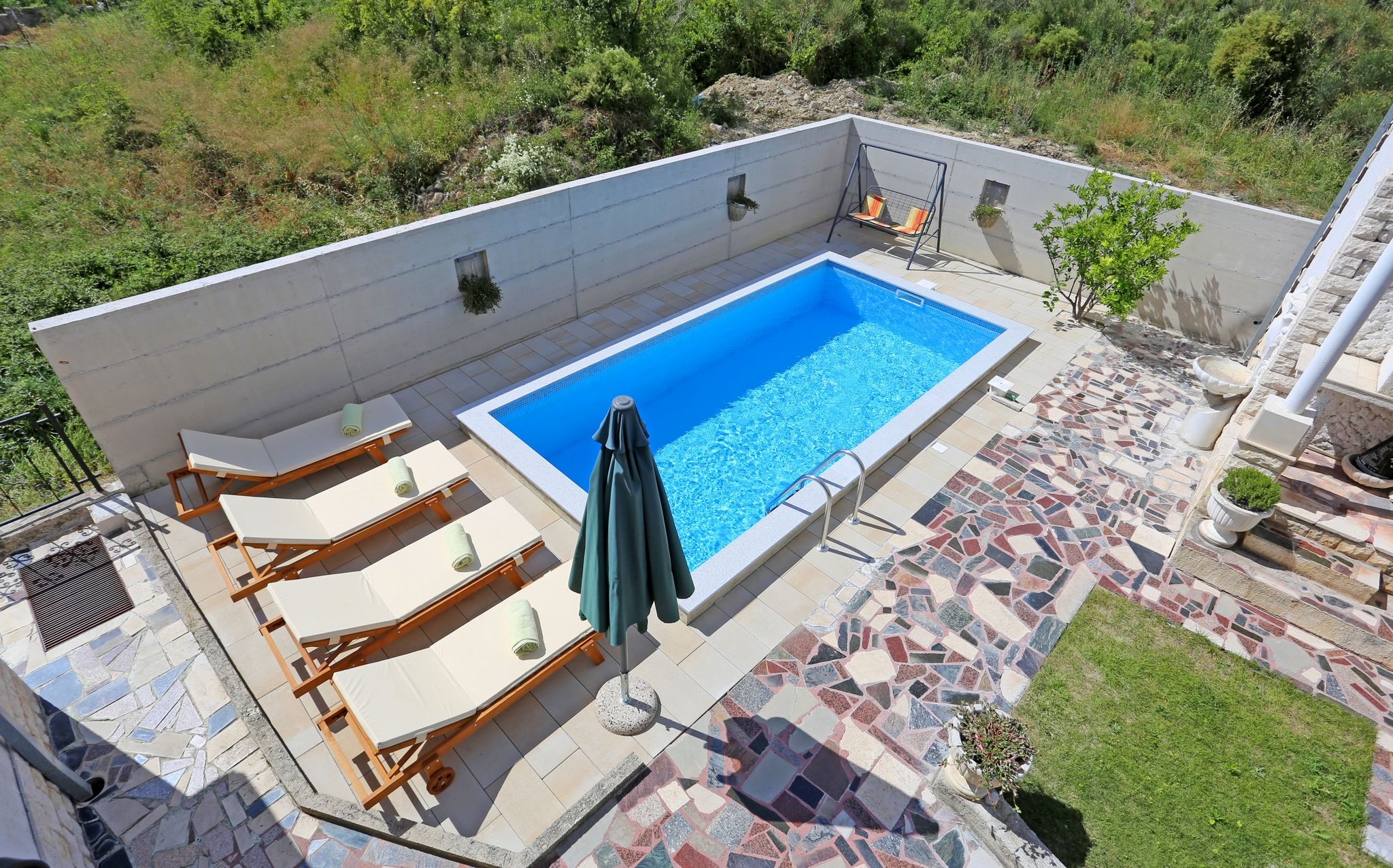 Apartment Ana with private pool - A1 - Solin