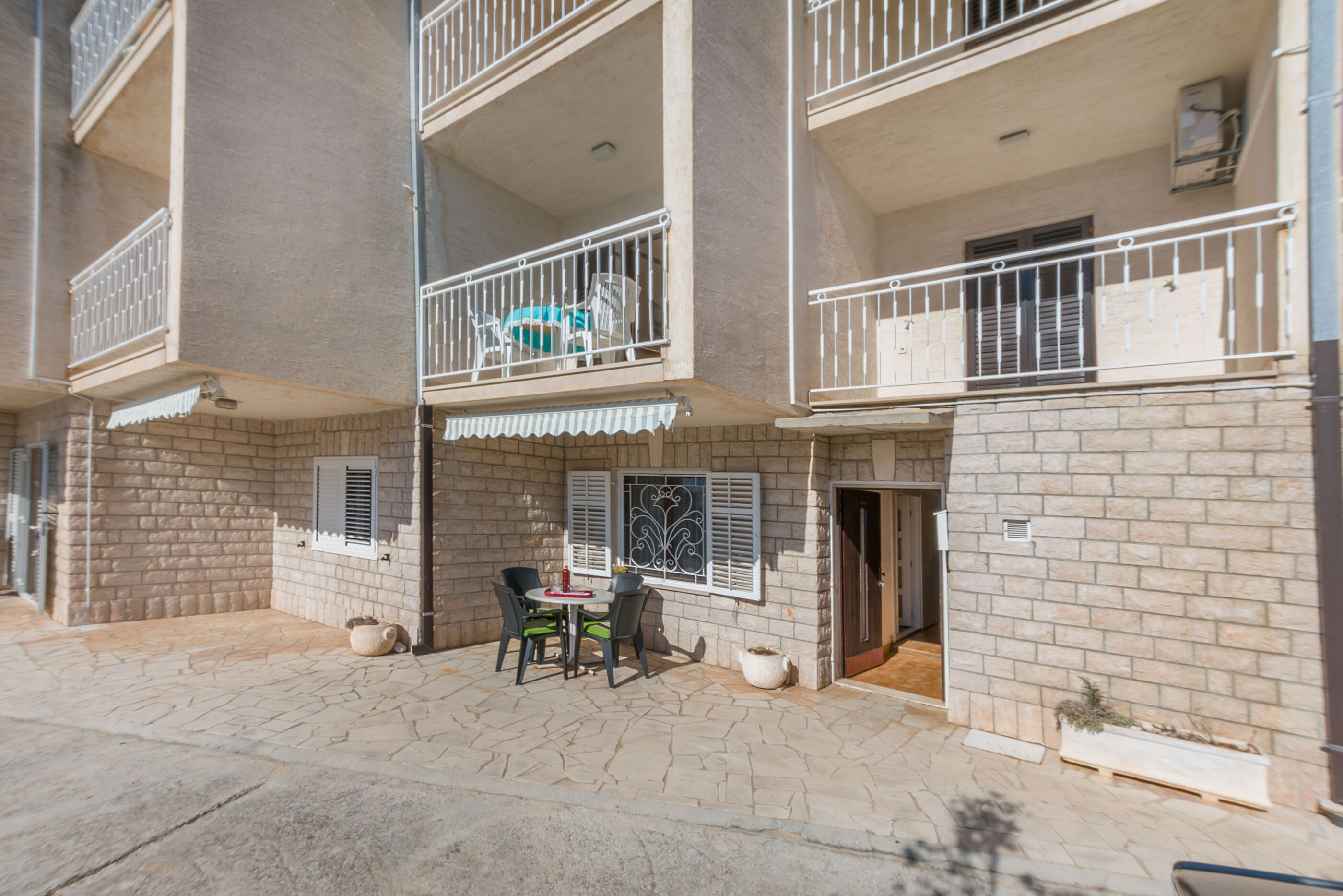 Apartments Maras - A2 - Lokva Rogoznica Apartments Maras - A2 - Lokva Rogoznica