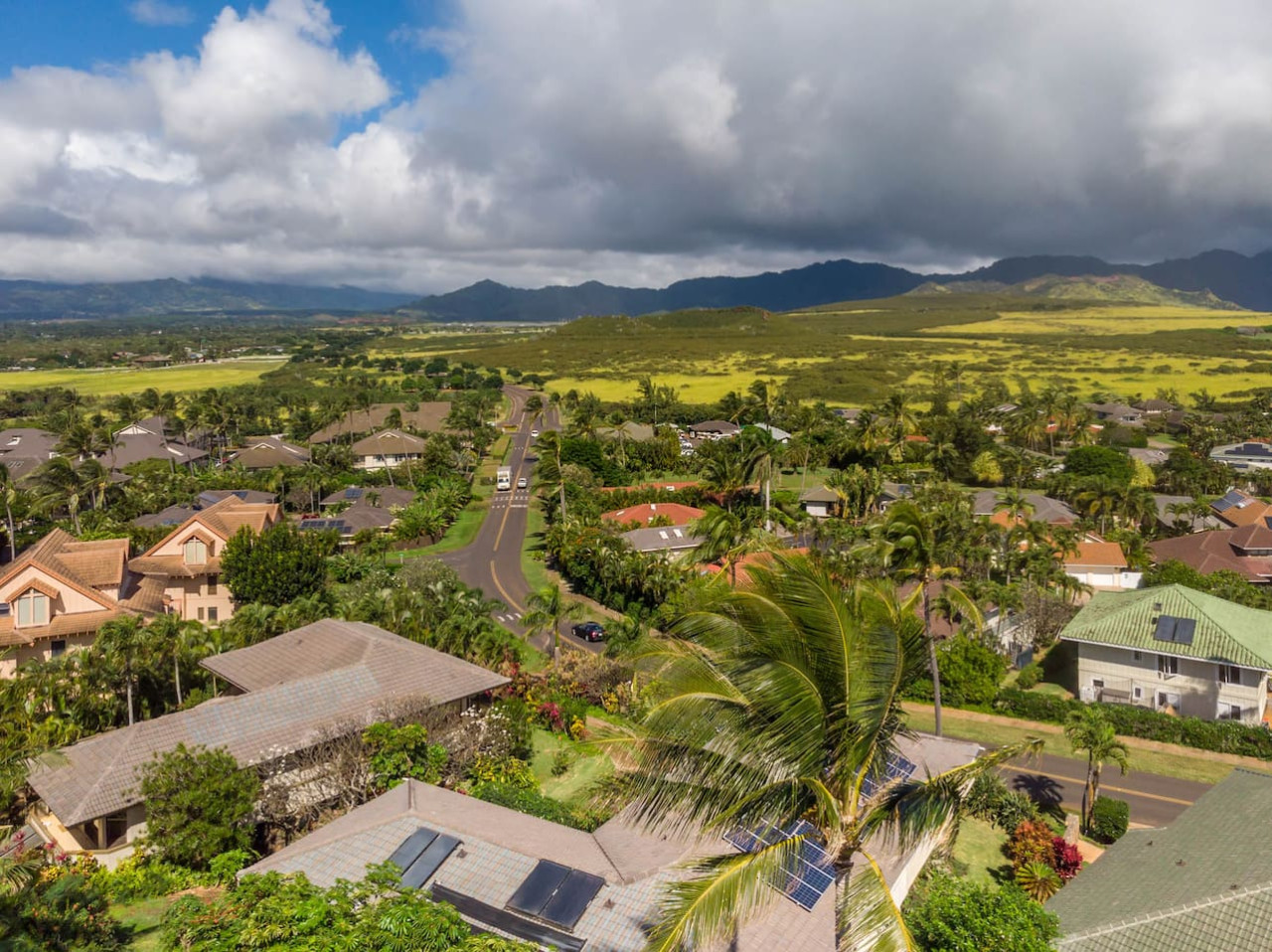 Family Gathering-Walk to Beach• Pool •A/C, Sleep10 - Koloa Family Gathering-Walk to Beach• Pool •A/C, Sleep10 - Koloa