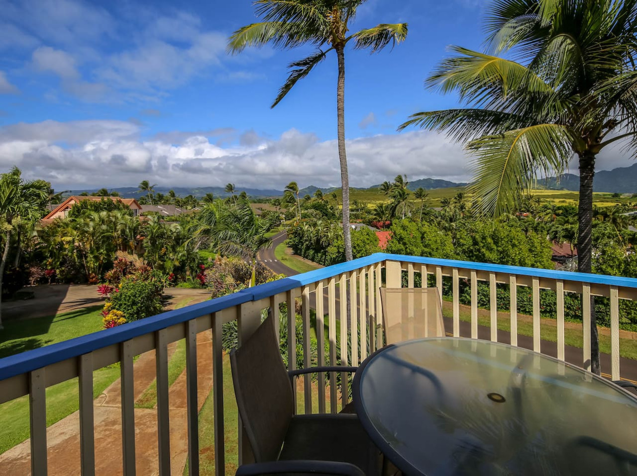Family Gathering-Walk to Beach• Pool •A/C, Sleep10 - Koloa Family Gathering-Walk to Beach• Pool •A/C, Sleep10 - Koloa