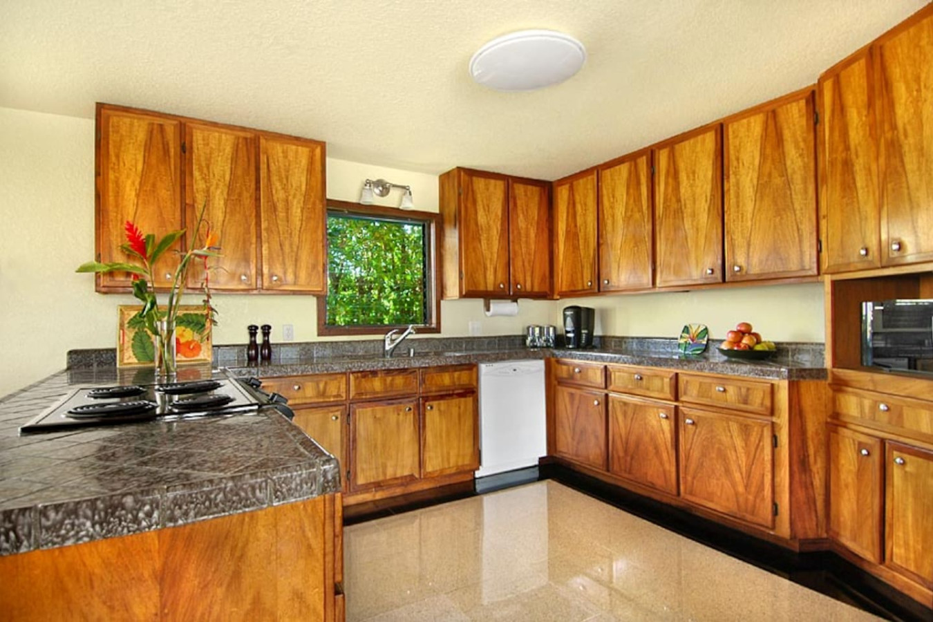 Family Gathering-Walk to Beach• Pool •A/C, Sleep10 - Koloa Family Gathering-Walk to Beach• Pool •A/C, Sleep10 - Koloa