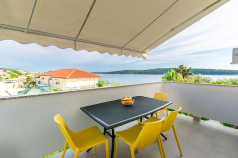 Apartments and Rooms Bianca - Unit 206751-16